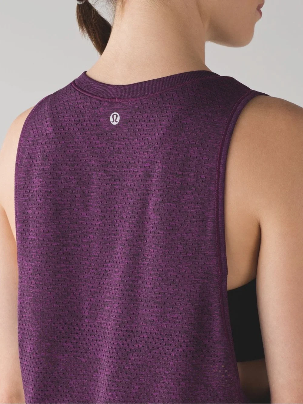 Lululemon /// Women’s Breeze By Muscle Tank - Aurora / Black - Size 8